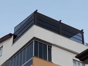antalya giyotinli cam balkon